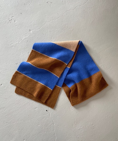 LOWRYS FARM（ローリーズファーム）の「ボーダーニットマフラー　975085（マフラー・レディース・グレー/ブルー/ピンク・FREE）」の3枚目の写真