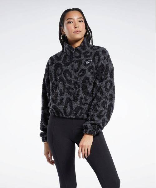 Reebok(リーボック)の「レオパード ハイライズ シェルパ / CL LEOPARD HZ SHERPA(その他アウター・レディース・ブラック・LARGE/MEDIUM/X-LARGE/SMALL)」の1枚目の写真