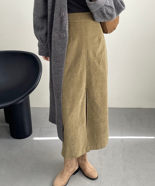 aimoha(アイモハ)の「ハイウエストスリットタイトロングスカート(スカート・レディース・ブラウン/グリーン・MEDIUM/LARGE)」の1枚目の写真