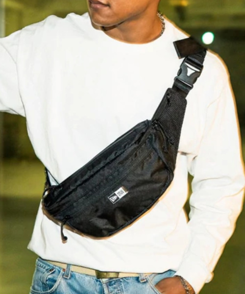 NEW ERA（ニューエラ）の「NEW ERA/ニューエラ ウエストポーチ エクスプローラー ウエストバッグ 3L 撥水 軽量 13772551（ボディバッグ/ウエストポーチ・メンズ・ブラウン/ネイビー/ブラック・FREE）」の20枚目の写真