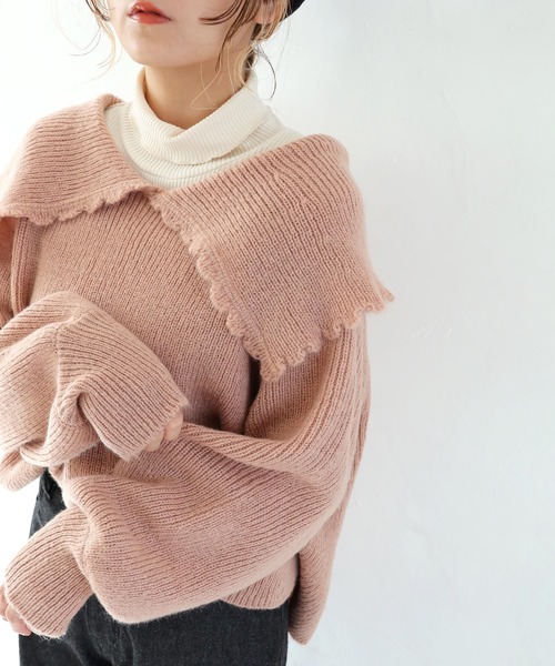 Crisp（クリスプ）の「ビッグカラーエアリーニット（ニット/セーター・レディース・ピンクベージュ/ブラウン・FREE）」の2枚目の写真