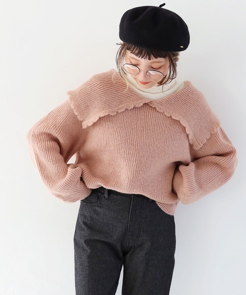 Crisp（クリスプ）の「ビッグカラーエアリーニット（ニット/セーター・レディース・ピンクベージュ/ブラウン・FREE）」の17枚目の写真