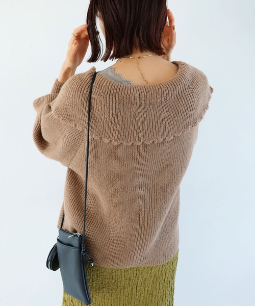 Crisp（クリスプ）の「ビッグカラーエアリーニット（ニット/セーター・レディース・ピンクベージュ/ブラウン・FREE）」の18枚目の写真