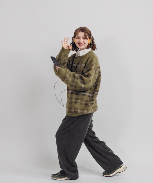 MUHET（ミュエータ）の「コーデュロイパンツ（その他パンツ・レディース・チャコールグレー/ブラウン/カーキ・MEDIUM/SMALL/X-LARGE）」の20枚目の写真