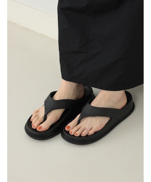CAROLINA GLASER(カロリナ グレイサー)の「CARIGA / Flip Sandals(サンダル・レディース・ホワイト/ピンク/ブラック・36/38/40)」の7枚目の写真