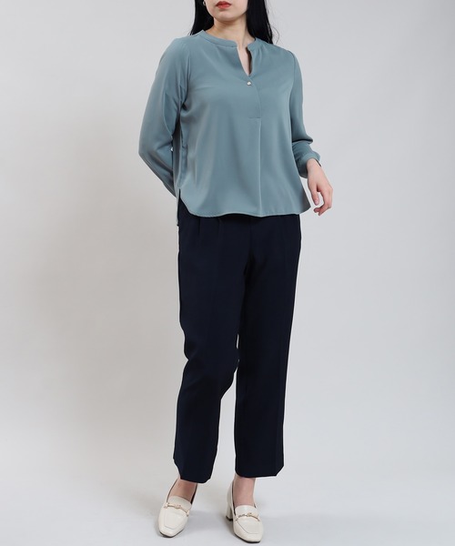 TRUDEA(トルディア)の「とろみスキッパー装飾ボタンブラウス(シャツ/ブラウス・レディース・ホワイト/ブルーグリーン/チャコールグレー・MEDIUM/LARGE)」の7枚目の写真