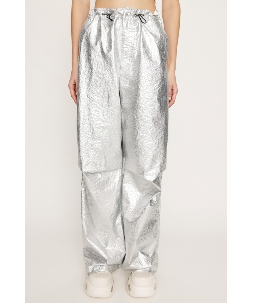 SLY（スライ）の「SHINY FIELD LOOSE PT シャイニー フィールド ルーズ パンツ（スラックス・レディース・シルバー・FREE）」の5枚目の写真