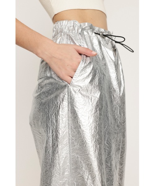 SLY（スライ）の「SHINY FIELD LOOSE PT シャイニー フィールド ルーズ パンツ（スラックス・レディース・シルバー・FREE）」の11枚目の写真
