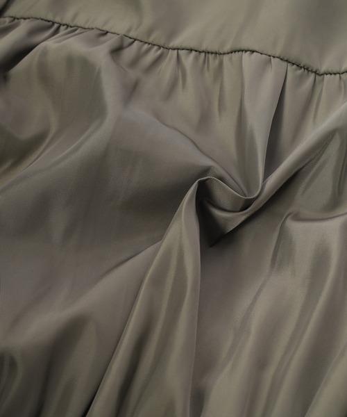 Edit Sheen（エディットシーン）の「シャーリングスリーブMA-1ブルゾン（ブルゾン・レディース・アイボリー/カーキ・M）」の3枚目の写真