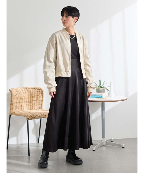 Edit Sheen（エディットシーン）の「シャーリングスリーブMA-1ブルゾン（ブルゾン・レディース・アイボリー/カーキ・M）」の22枚目の写真