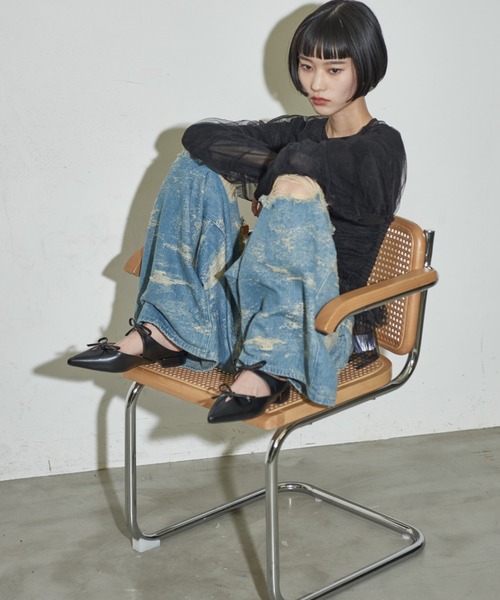 THE YOn（ザヨン）の「Wリボンフェイクレザーフラットミュール（サンダル・レディース・アイボリー/ブラック/ベージュ・37/38/39）」の15枚目の写真