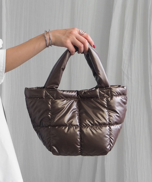 minia（ミニア）の「パフトート（ハンドバッグ・レディース・ブラウン/ブラック/アイボリー/シルバー・FREE）」の3枚目の写真