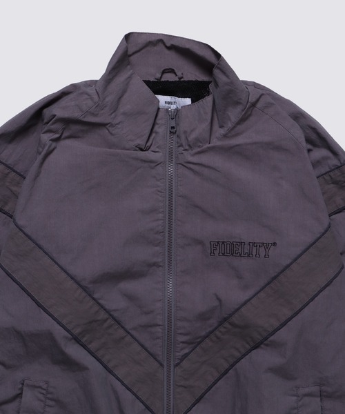 FIDELITY（フィデリティ）の「C/N OVER-DEYD TRAINING JACKET / トレーニングジャケット（ブルゾン・メンズ・ブラック/グレー・LARGE/X-LARGE/MEDIUM）」の5枚目の写真