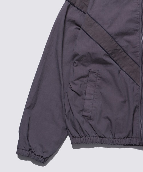 FIDELITY（フィデリティ）の「C/N OVER-DEYD TRAINING JACKET / トレーニングジャケット（ブルゾン・メンズ・ブラック/グレー・LARGE/X-LARGE/MEDIUM）」の4枚目の写真