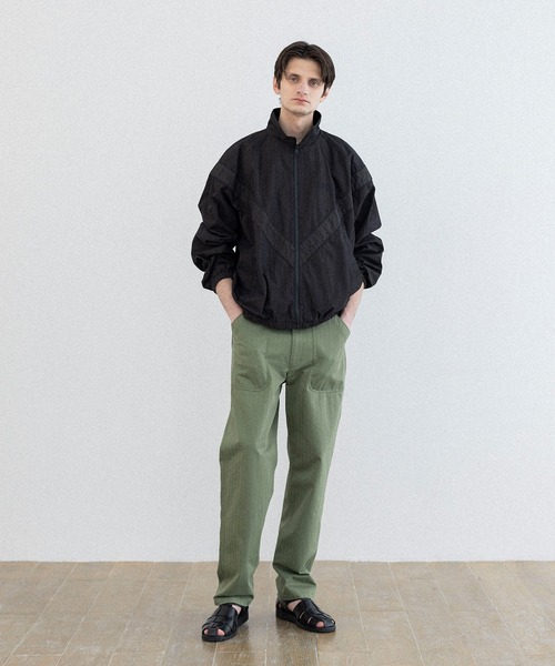 FIDELITY（フィデリティ）の「C/N OVER-DEYD TRAINING JACKET / トレーニングジャケット（ブルゾン・メンズ・ブラック/グレー・LARGE/X-LARGE/MEDIUM）」の13枚目の写真