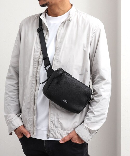 waku(ワク)の「【waku/ワク】レザースクエアミニショルダーバッグ (WK-0028)(ショルダーバッグ・メンズ・ブラック・FREE)」の14枚目の写真