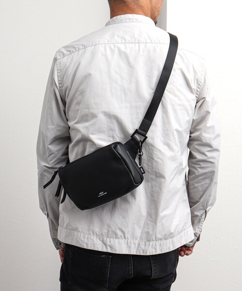 【waku/ワク】レザースクエアミニショルダーバッグ (WK-0028 waku（ワク）の「【waku/ワク】レザースクエアミニショルダー
