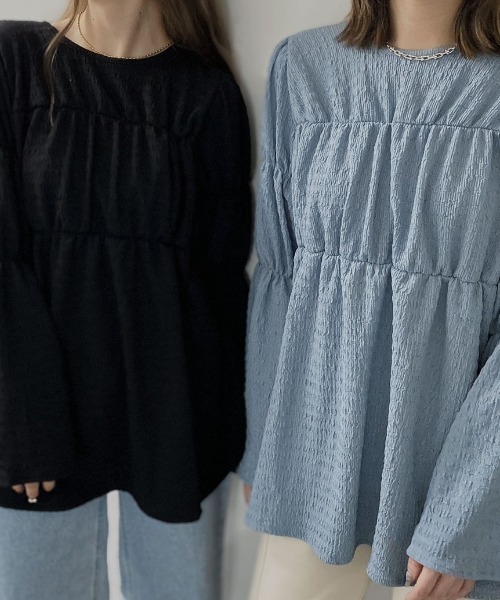 NAUL(ナウル)の「シャーリングブラウス / ペプラム フレア プルオーバー ティアード 楊柳 ふくれジャガード チュニック(シャツ/ブラウス・レディース・ブラック/ブルー・FREE)」の3枚目の写真
