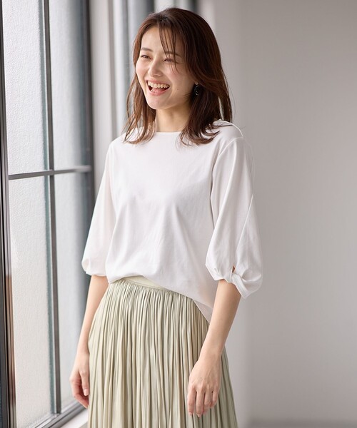 ANY(エニィ)の「【WEB限定】シルケットスムース ツイストリーブプルオーバー(Tシャツ/カットソー・レディース・オールドローズ系/ブルー系/スモーキーグリーン系/ネイビー系/アイボリー系/ベージュ系・2/3)」の3枚目の写真