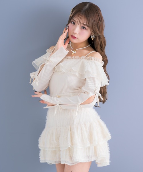 couture BY ROJITA（クチュールバイロジータ）の「キラキラテレコトップス（Tシャツ/カットソー・レディース・グレー/ブラック/アイボリー・FREE）」の4枚目の写真