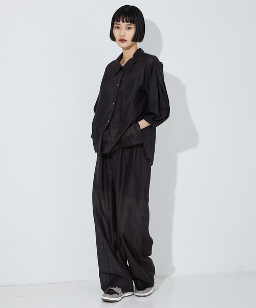 NOMINE（ノミネ）の「【上下2点コーデセット/セットアップ対応】シアー シャツ＋パンツSET-UP【WEB限定】（その他パンツ・レディース・ブルー/ブラウン/ベージュ/ブラック・フリー）」の16枚目の写真
