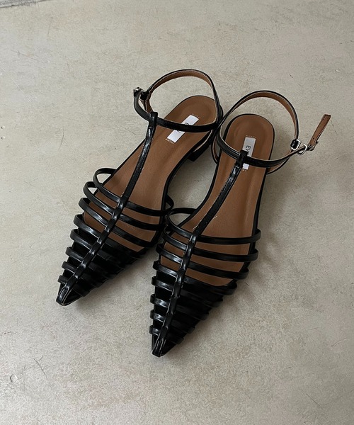 CAPRICIEUX LE'MAGE(カプリシューレマージュ)の「Tストラップボーンサンダル(サンダル・レディース・ブラック/シルバー・S/M/L)」の10枚目の写真