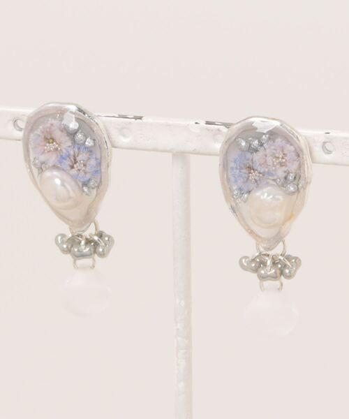 tone(トーン)の「【Cheriange】淑やかな淡雪 ピアス(MA)(ピアス(両耳用)・レディース・ブルー/ピンク・FREE)」の2枚目の写真