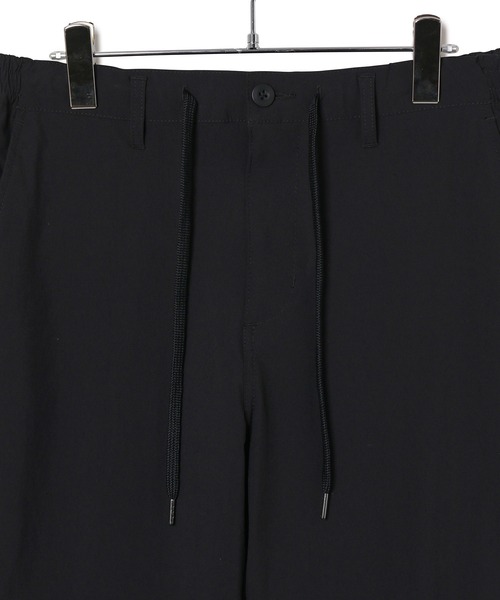  j.n.r.d（ジェー・エヌ・アール・ディー）の「【ヒヤロン×JUNRed】j.n.r.d/ナイロンストレッチイージーパンツ（その他パンツ・メンズ・ベージュ/ブラック/グレー・L/M/LL）」の6枚目の写真