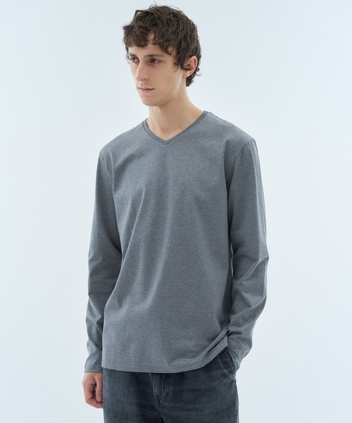 ESTNATION(エストネーション)の「ESTNATION / Vネックロングスリーブカットソー<EVER KEEP>(Tシャツ/カットソー・メンズ・ホワイト/ブラック/グレー/ネイビー・MEDIUM/LARGE/X-LARGE/SMALL)」の11枚目の写真