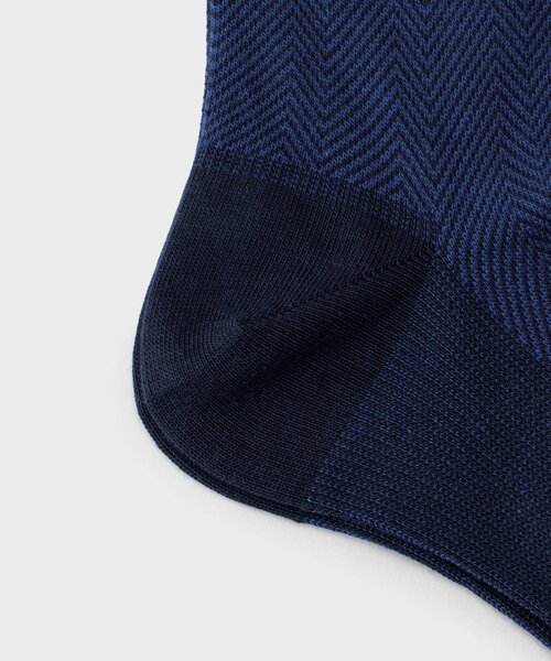 TAKEO KIKUCHI(タケオキクチ)の「【抗菌防臭/日本製】ヘリンボン ドレスソックス(ソックス/靴下・メンズ・ブルー系その他/ブラック・00)」の6枚目の写真