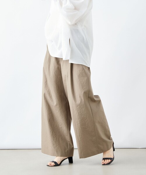 NOLLEY’S（ノーリーズ）の「ウォッシャブルエクセルテックタンブラーワイドパンツ（その他パンツ・レディース・ブラック/カーキ・38/36）」の10枚目の写真