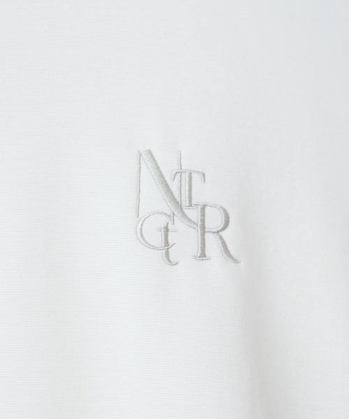 natural couture（ナチュラルクチュール）の「【WEB限定】ポンチ刺繍ロゴ入りフレンチスリーブ（Tシャツ/カットソー・レディース・ミント/アイボリー/ピンク/スミクロ/グレイッシュベージュ・FREE）」の10枚目の写真
