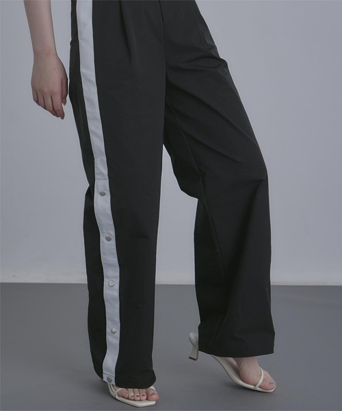 miette（ミエット）の「サイドボタンワイドパンツ（その他パンツ・レディース・ブラック/グレー・FREE）」の6枚目の写真