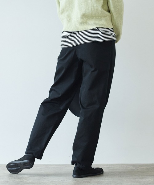 bulle de savon（ビュルデサボン）の「甘撚りライトチノクロス　テーパードパンツ（チノパンツ・レディース・ブラック/ベージュ・FREE）」の21枚目の写真