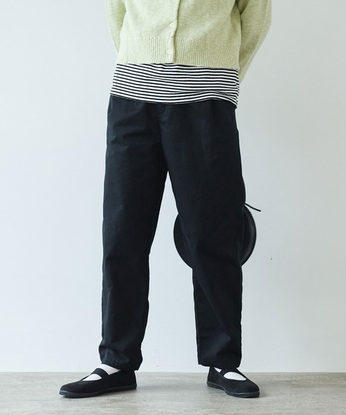 bulle de savon（ビュルデサボン）の「甘撚りライトチノクロス　テーパードパンツ（チノパンツ・レディース・ブラック/ベージュ・FREE）」の22枚目の写真