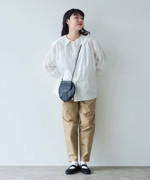 bulle de savon（ビュルデサボン）の「甘撚りライトチノクロス　テーパードパンツ（チノパンツ・レディース・ブラック/ベージュ・FREE）」の7枚目の写真