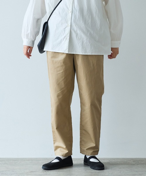 bulle de savon（ビュルデサボン）の「甘撚りライトチノクロス　テーパードパンツ（チノパンツ・レディース・ブラック/ベージュ・FREE）」の8枚目の写真