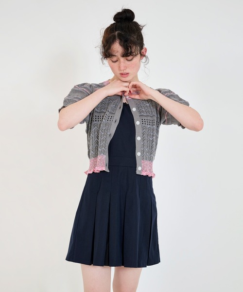 TINA:JOJUN(ティーナジョジュン)の「プリーツ切替 ミニ丈無地ワンピース TINA:JOJUN(ワンピース・レディース・ネイビー/ベージュ・M/S)」の22枚目の写真