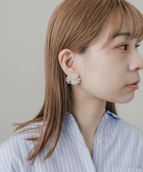 SMELLY（スメリー）の「ツブツブパールピアス（ピアス（両耳用）・レディース・アイボリー・-）」の5枚目の写真