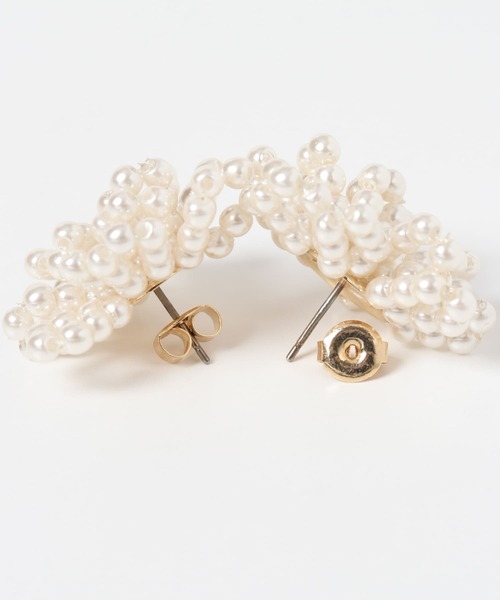 SMELLY（スメリー）の「ツブツブパールピアス（ピアス（両耳用）・レディース・アイボリー・-）」の6枚目の写真