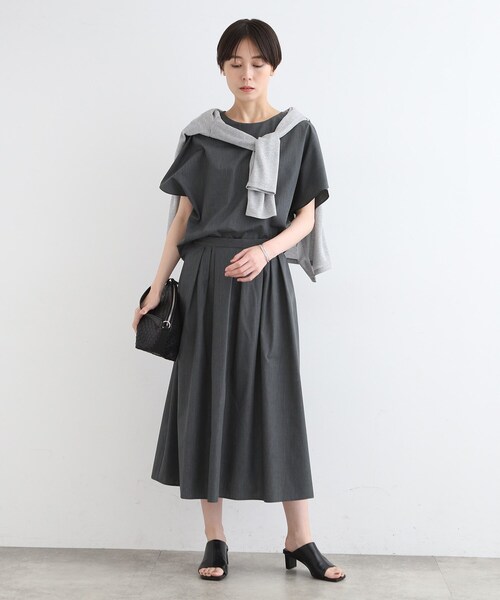 INDIVI(インディヴィ)の「◆【洗える/UVケア/接触冷感/SETUP可能】ブロード素材タックスカート(スカート・レディース・ブラック/グレー系3/ネイビー系3・03/05/12/13/15 /19/36/38/40)」の11枚目の写真