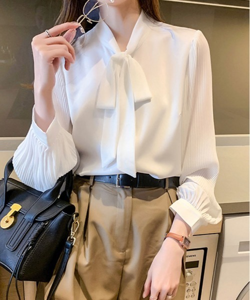 kirakiraShop(キラキラショップ)の「異素材 スリーブ ボウタイ ブラウス(シャツ/ブラウス・レディース・ホワイト/ブラック・S/M)」の9枚目の写真