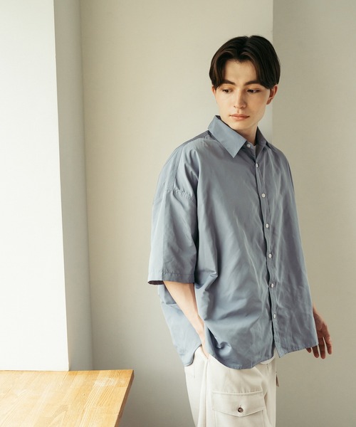 Be.Nection(ビネクション)の「LOOSE FIT HALF SLEEVE SHIRT / ルーズフィットレギュラーカラー半袖シャツ(シャツ/ブラウス・メンズ・オフホワイト/ブルー/ベージュ/ネイビー・MEDIUM/LARGE)」の18枚目の写真