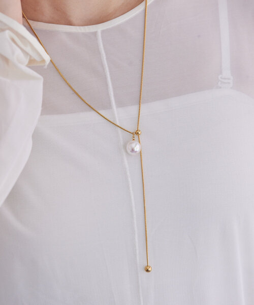 ear PAPILLONNER（イアパピヨネ）の「《金属アレルギー対応/ステンレス》パール付スライドネックレス（ネックレス・レディース・ゴールド/シルバー・FREE）」の21枚目の写真