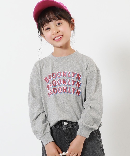 devirock(デビロック)の「綿100% デビラボ BIGシルエット プリント袖リブ 長袖Tシャツ(Tシャツ/カットソー・キッズ・ブルー系その他/グリーン系その他/グレー系その他2/グレー系その他3/グレー系その他4/ブラック系その他/オレンジ系その他/ブラック系その他3/ホワイト系その他2/ホワイト系その他/パープル系その他/ブラック系その他2/グレー系その他/ブルー系その他2/ベージュ系その他/ベージュ系その他2/ブラック系その他4/パープル系その他2/グレー系その他5・90cm/100cm/110cm/120cm/130cm/140cm/150cm/160cm)」の8枚目の写真