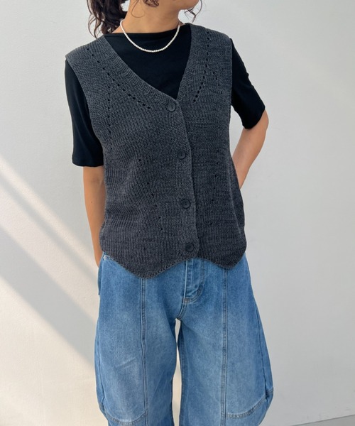 y/m（イム）の「メランジニットジレ（ベスト・レディース・ブラック/モカ/オフホワイト・FREE）」の3枚目の写真