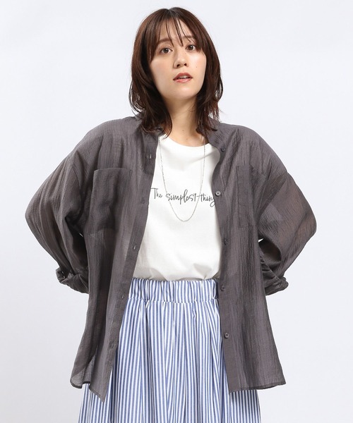 GLOBAL WORK Smile Seed Store（グローバルワーク スマイルシードストア）の「シアーシャツ長袖/112069（シャツ/ブラウス・レディース・グレイッシュベージュ/チャコール・SMALL/X-LARGE/LARGE/MEDIUM）」の11枚目の写真