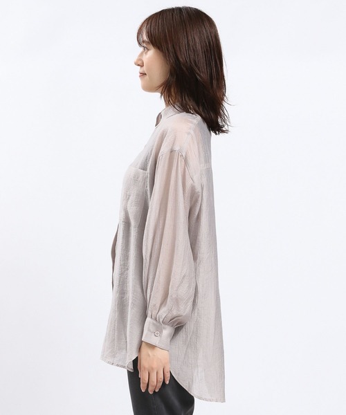 GLOBAL WORK Smile Seed Store（グローバルワーク スマイルシードストア）の「シアーシャツ長袖/112069（シャツ/ブラウス・レディース・グレイッシュベージュ/チャコール・SMALL/X-LARGE/LARGE/MEDIUM）」の14枚目の写真
