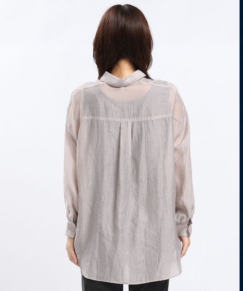 GLOBAL WORK Smile Seed Store（グローバルワーク スマイルシードストア）の「シアーシャツ長袖/112069（シャツ/ブラウス・レディース・グレイッシュベージュ/チャコール・SMALL/X-LARGE/LARGE/MEDIUM）」の15枚目の写真