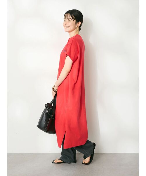 CRAFT STANDARD BOUTIQUE(クラフトスタンダードブティック)の「ヴィンテージ風天竺ワンポイントワンピース(ワンピース・レディース・ブラック/グレイッシュベージュ/レッド・FREE)」の15枚目の写真